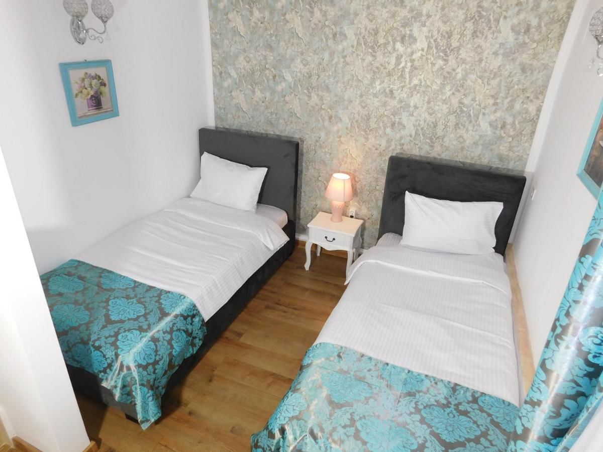 Гостевой дом Casa Boem Mogoşoaia-17